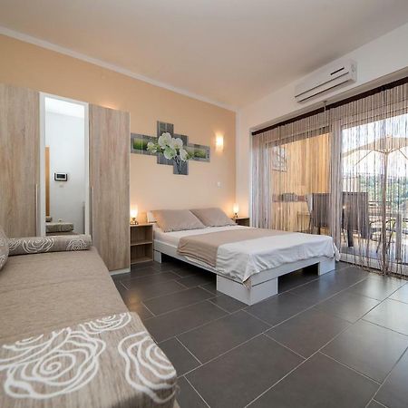 Apartment Zorica Crikvenica Esterno foto